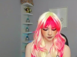 AlysonFly naked on Live Cam Sex Chat