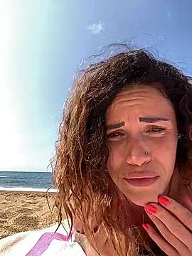 clarasense nude on cam for live sex chat