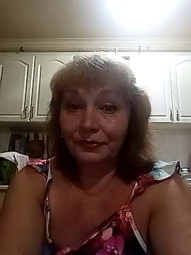 Cleopatra222 nude on cam for live sex chat