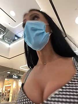 JessyRey nude on cam for live sex chat