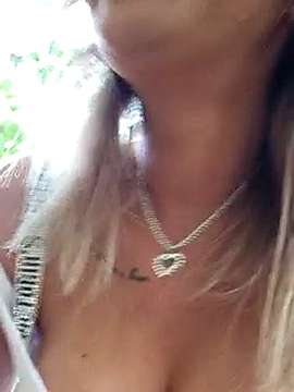 KirstieVegas nude on cam for live sex chat