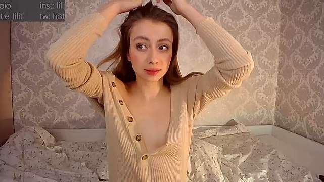 lillpio nude on cam for live sex chat