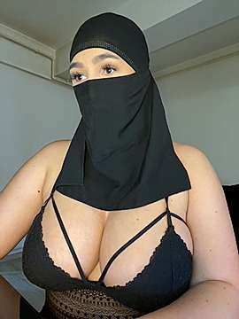 SelmaAzmani nude on cam for live sex chat