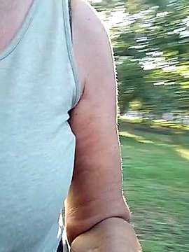 yalukerya nude on cam for live sex chat