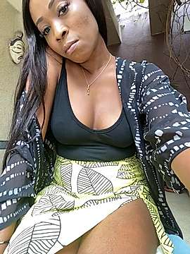 african_Rosa nude on cam for live sex chat