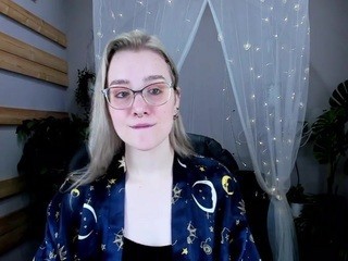 Alaiza naked on Live Cam Sex Chat