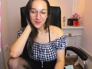 Alice-Ross naked on Live Cam Sex Chat