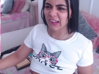 Amelie , ♥ naked on Live Cam Sex Chat