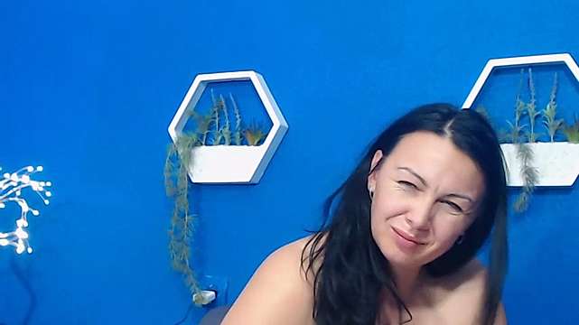 Bernarda nude on cam for live sex chat