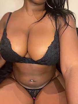 Blaackcat nude on cam for live sex chat