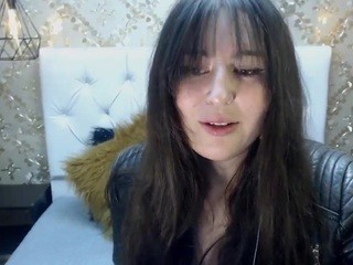 Bonnie-Mazza naked on Live Cam Sex Chat