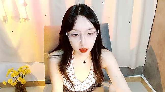 __Cherry___ nude on cam for live sex chat