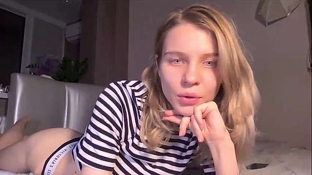 cybercats nude on cam for live sex chat