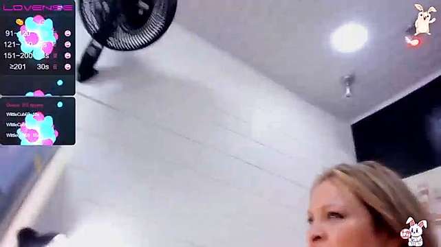 deborah_2 nude on cam for live sex chat
