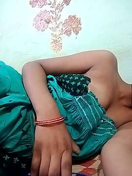 Desi_Hot_BB nude on cam for live sex chat