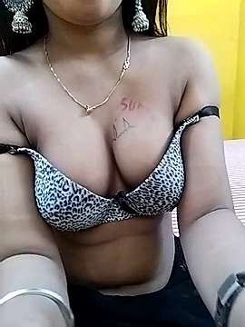 desipinki nude on cam for live sex chat