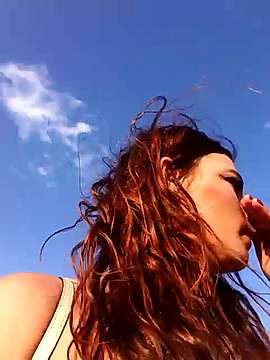 Dirtyfeelin nude on cam for live sex chat