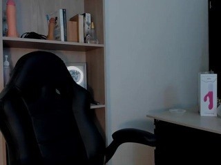 Emily , ? naked on Live Cam Sex Chat