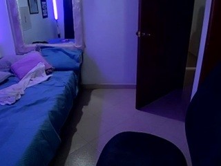 fenixx-1 naked on Live Cam Sex Chat