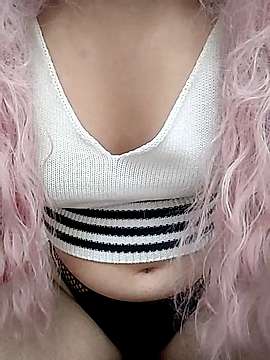 Jaleninn nude on cam for live sex chat