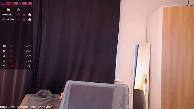 jodieangel4_sin nude on cam for live sex chat