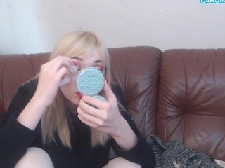 Kaelliya naked on Live Cam Sex Chat