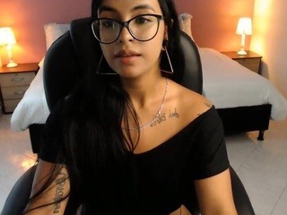 kelsie-aniston naked on Live Cam Sex Chat