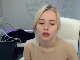 lllantaram naked on Live Cam Sex Chat