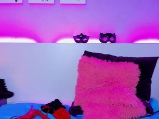 mary-jane-queens naked on Live Cam Sex Chat