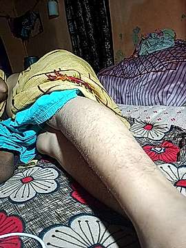 Monali69@xh nude on cam for live sex chat