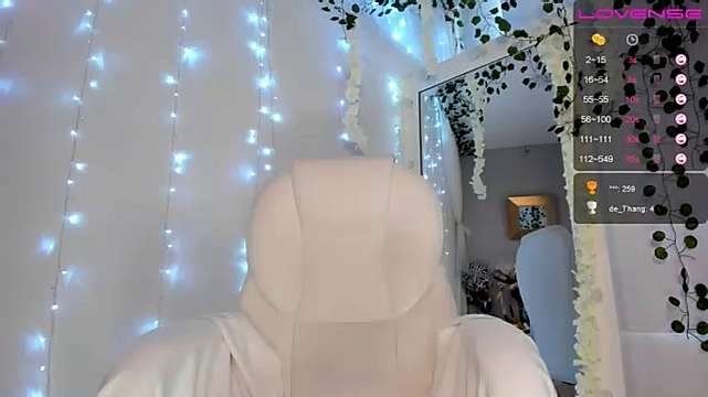 NiaStone nude on cam for live sex chat