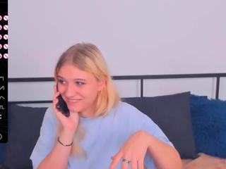 nikaamooon naked on Live Cam Sex Chat