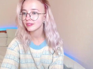 nura8 naked on Live Cam Sex Chat