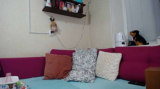 Pixie12 nude on cam for live sex chat