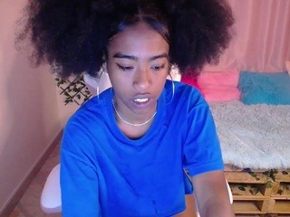 shaarlotee naked on Live Cam Sex Chat