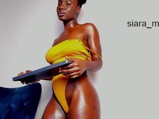 siara-madaki naked on Live Cam Sex Chat
