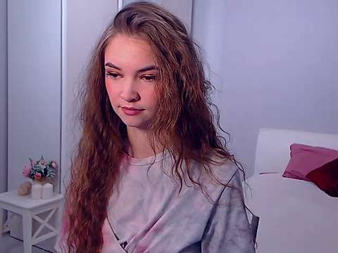 SueTurner nude on cam for live sex chat