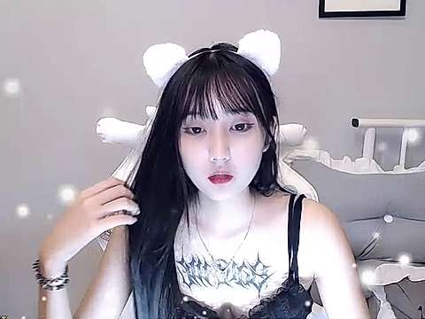 __TOYOTA__ nude on cam for live sex chat