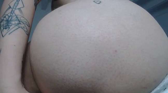 AiledSC nude on cam for live sex chat