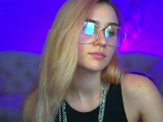 AliceSharp naked on Live Cam Sex Chat