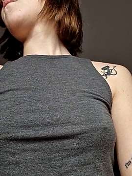 AnnaMouse nude on cam for live sex chat
