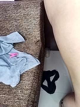 bankyesicicipa nude on cam for live sex chat
