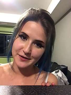 blueasabruise nude on cam for live sex chat
