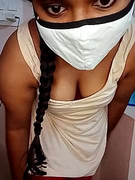 bubly_riya nude on cam for live sex chat