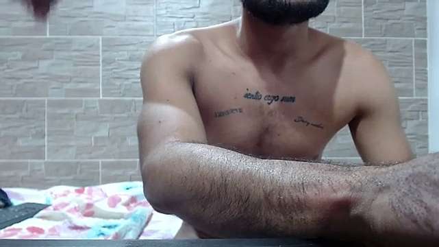 carly_luissex nude on cam for live sex chat