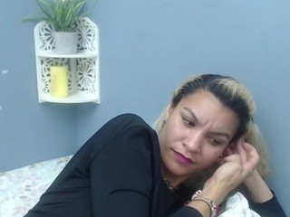 ChelseaRivera1 naked on Live Cam Sex Chat