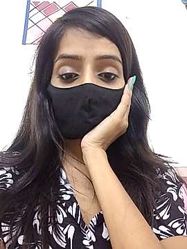 Chiku_Strip_Charming nude on cam for live sex chat