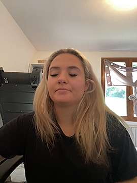 Irina_show nude on cam for live sex chat