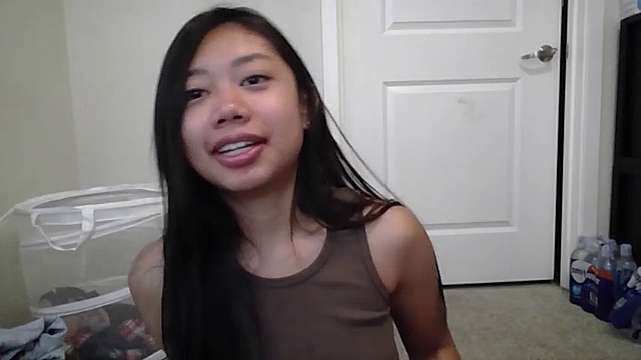 j___2711 nude on cam for live sex chat