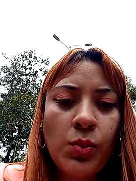 Juli– nude on cam for live sex chat